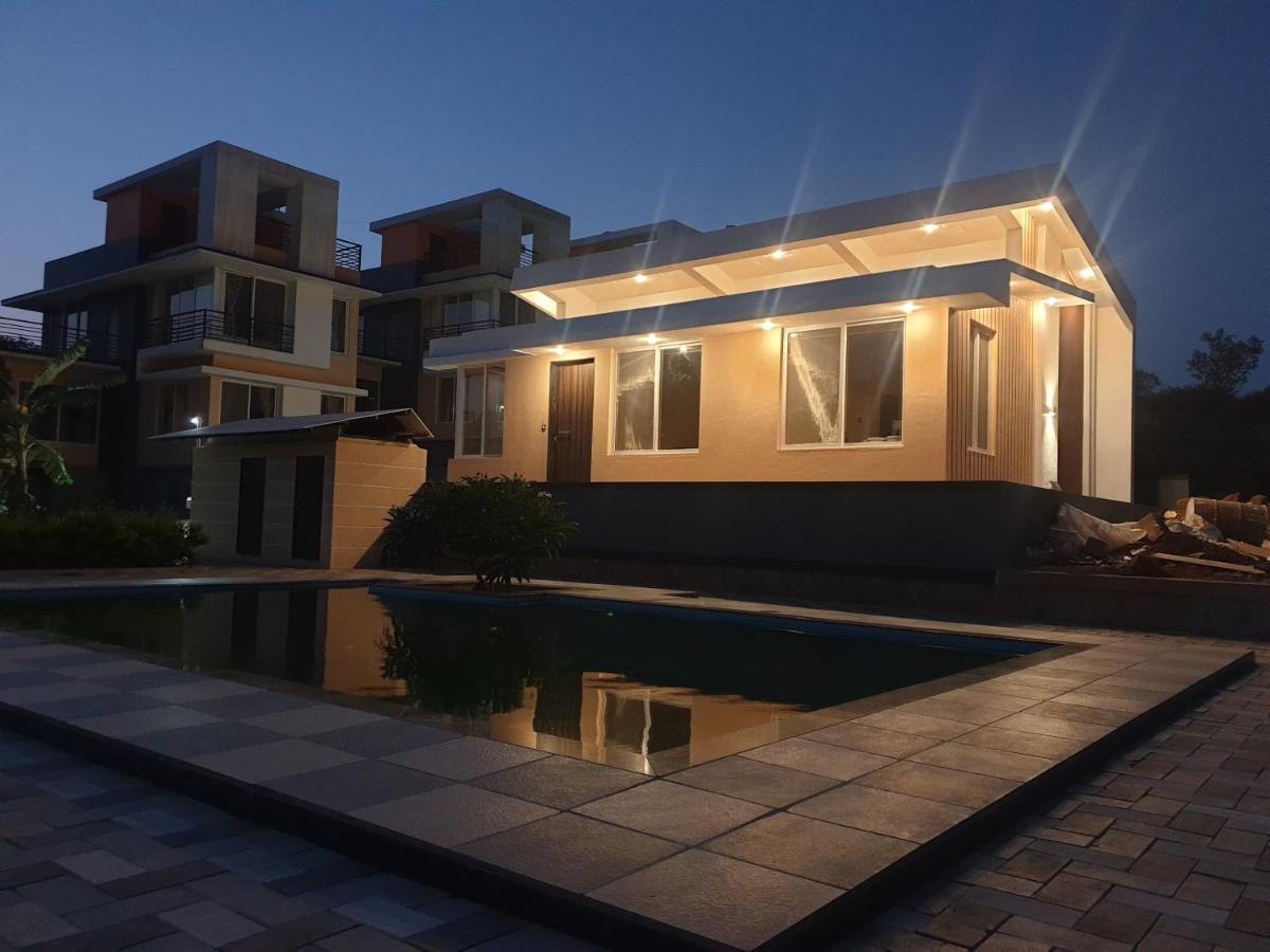 Royal Meadows Igatpuri 2Bhk Poolside Villa Екстериор снимка