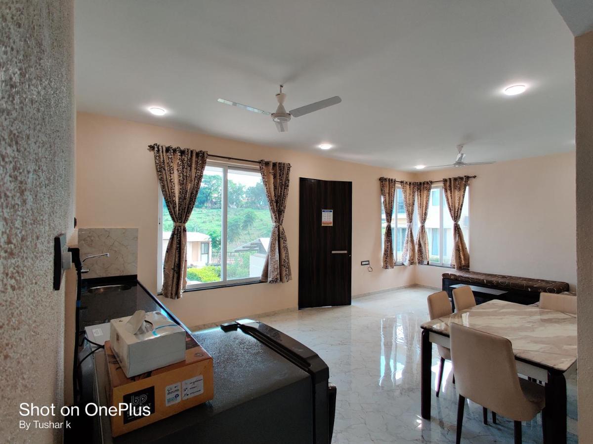 Royal Meadows Igatpuri 2Bhk Poolside Villa Екстериор снимка