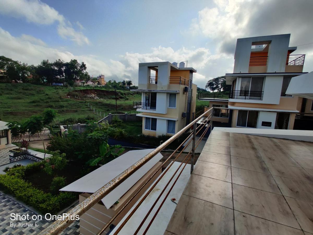 Royal Meadows Igatpuri 2Bhk Poolside Villa Екстериор снимка